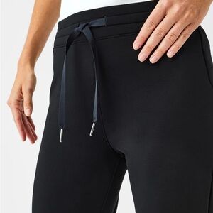 Spanx AirEssentials Tapered Pant- EUC